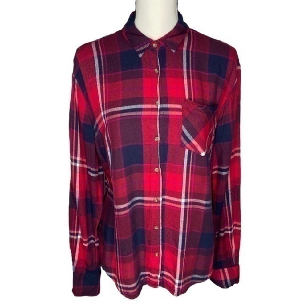 A New Day Top Red and Navy Plaid Soft Long Sleeve Button Down Top Size M‎